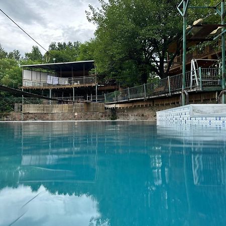 Amiran'S Lake Hotel Tbilisi Exterior photo
